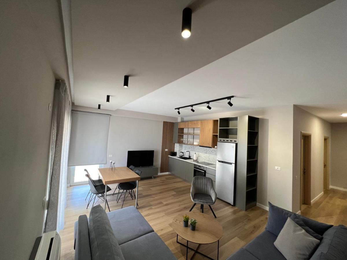 Coral Apartments Sarande Exterior photo
